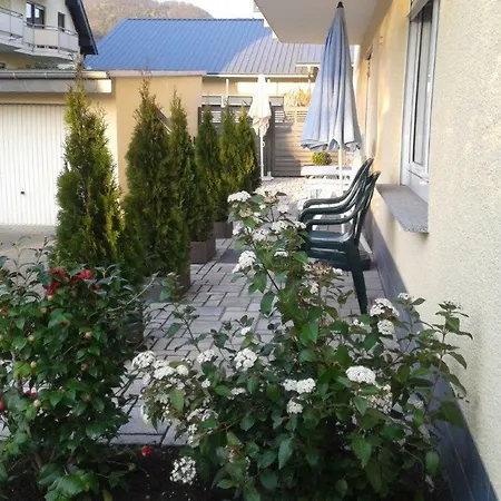 Ferienhaus Zenz - Ferienwohungen Ernst Exterior photo